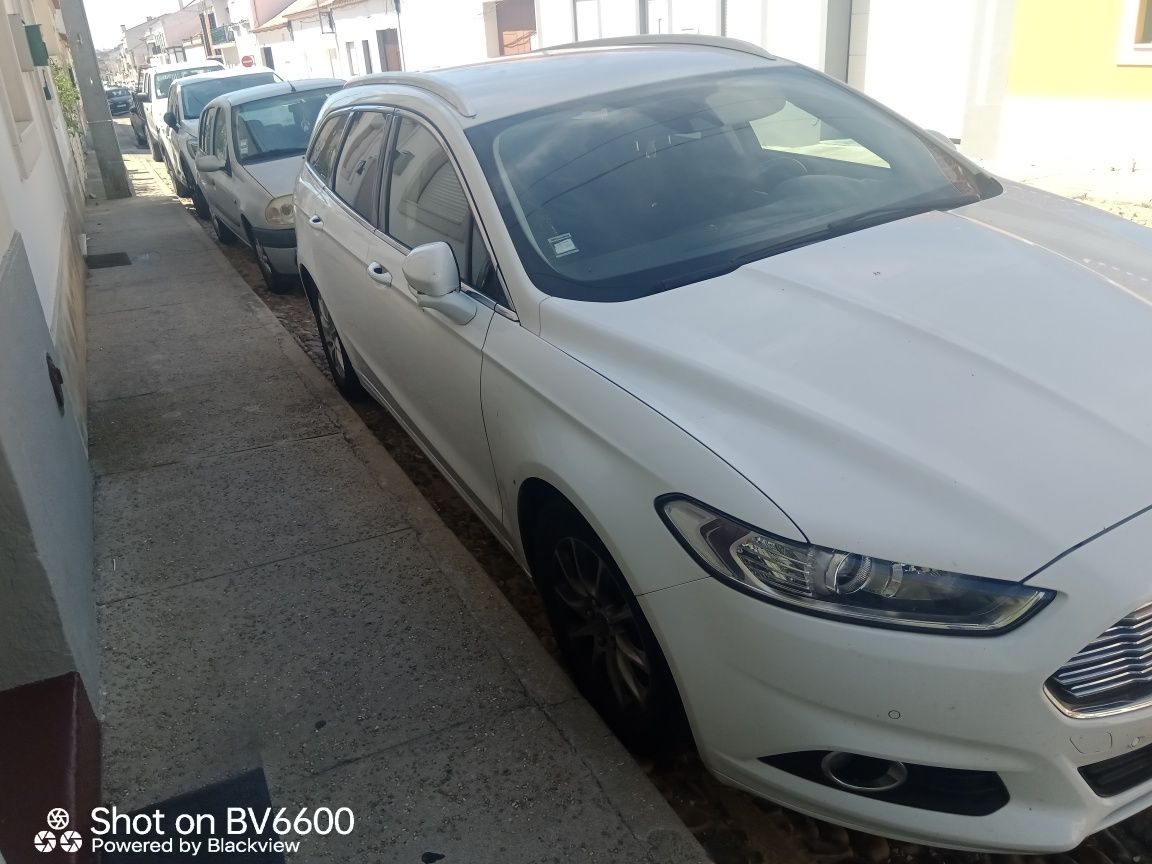 Ford Mondeo SW .