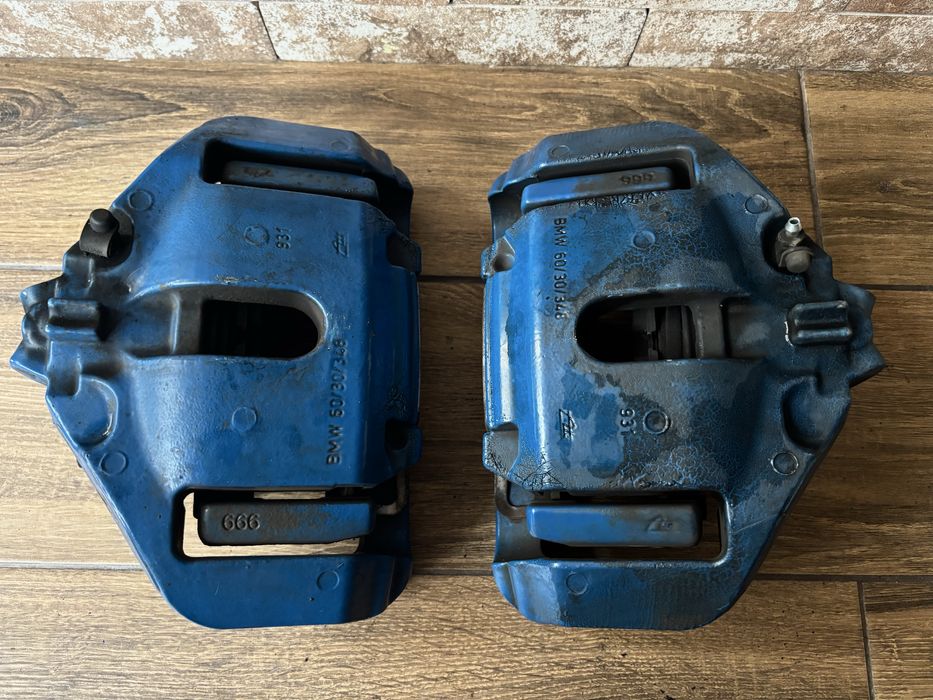 Супорт bmw f10 передній