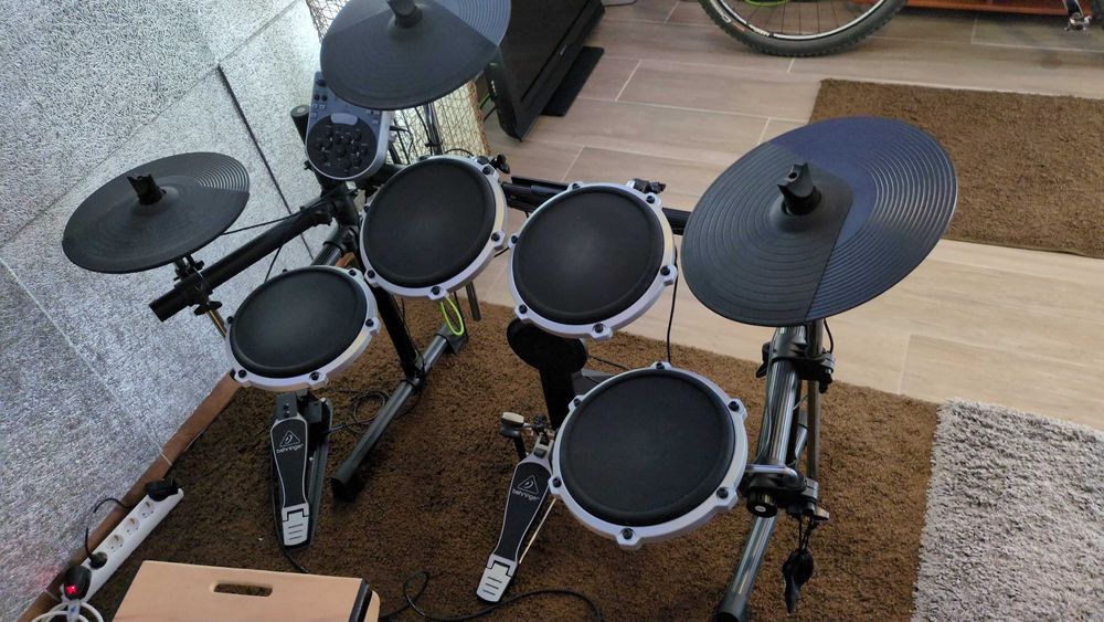 Bateria eletrónica behringer