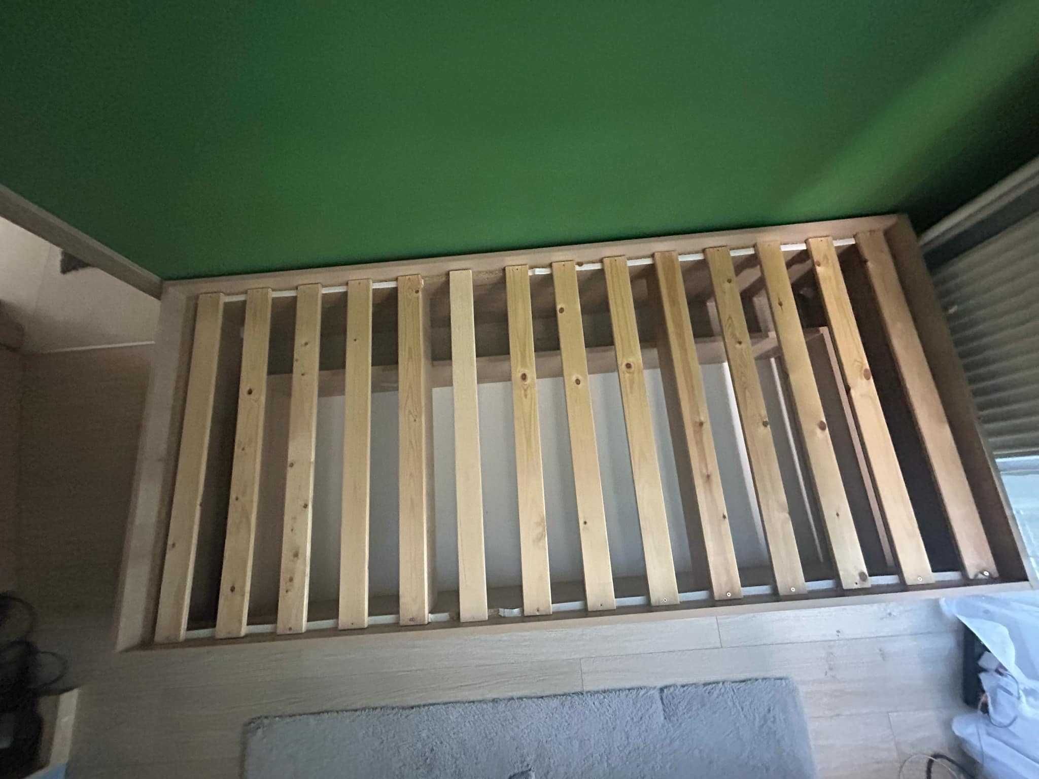 Łóżko 90x200 z pojemnikiem, szufladą na pościel
