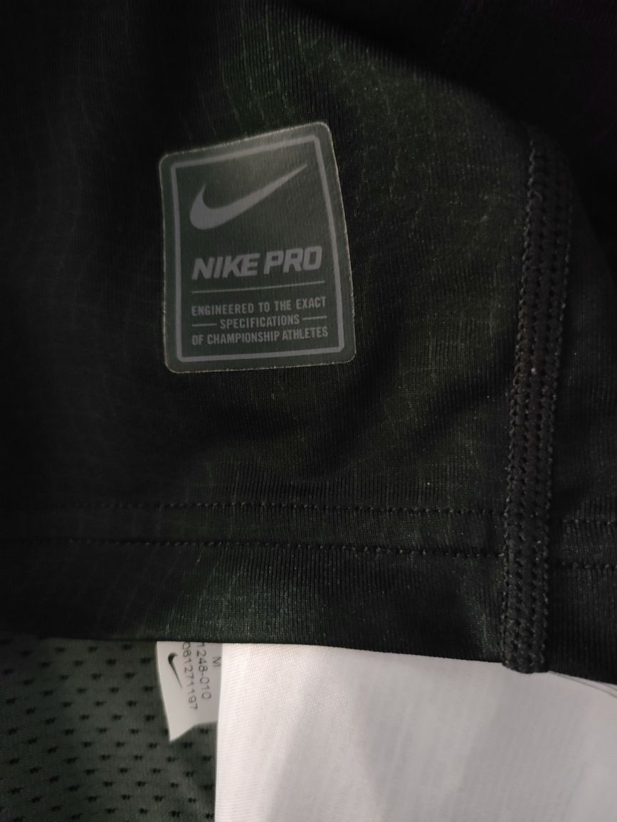 świetna sportowa koszulka NIKE PRO HYPERCOOL stan idealny