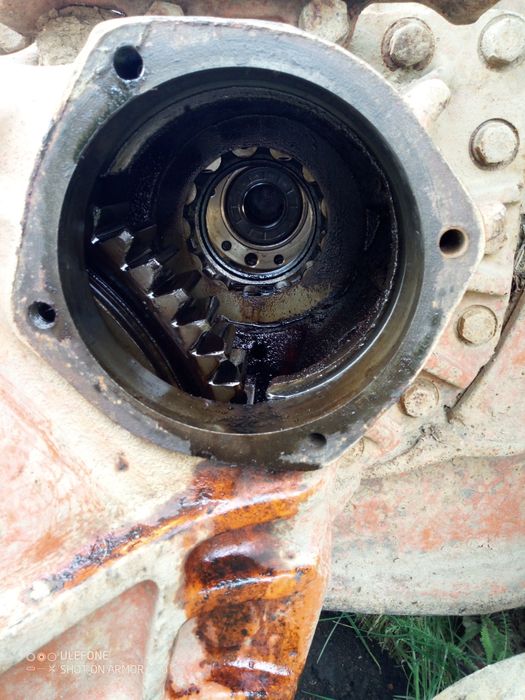 Трактор гусентчний