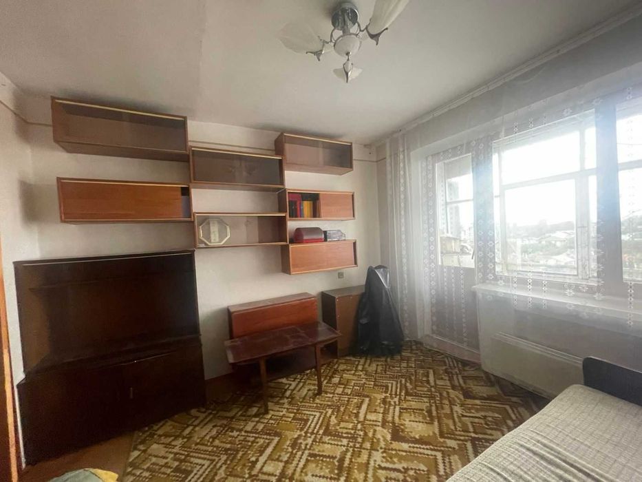 Продам 3-кімнатну квартиру на Сихові, вул. Хуторівка
