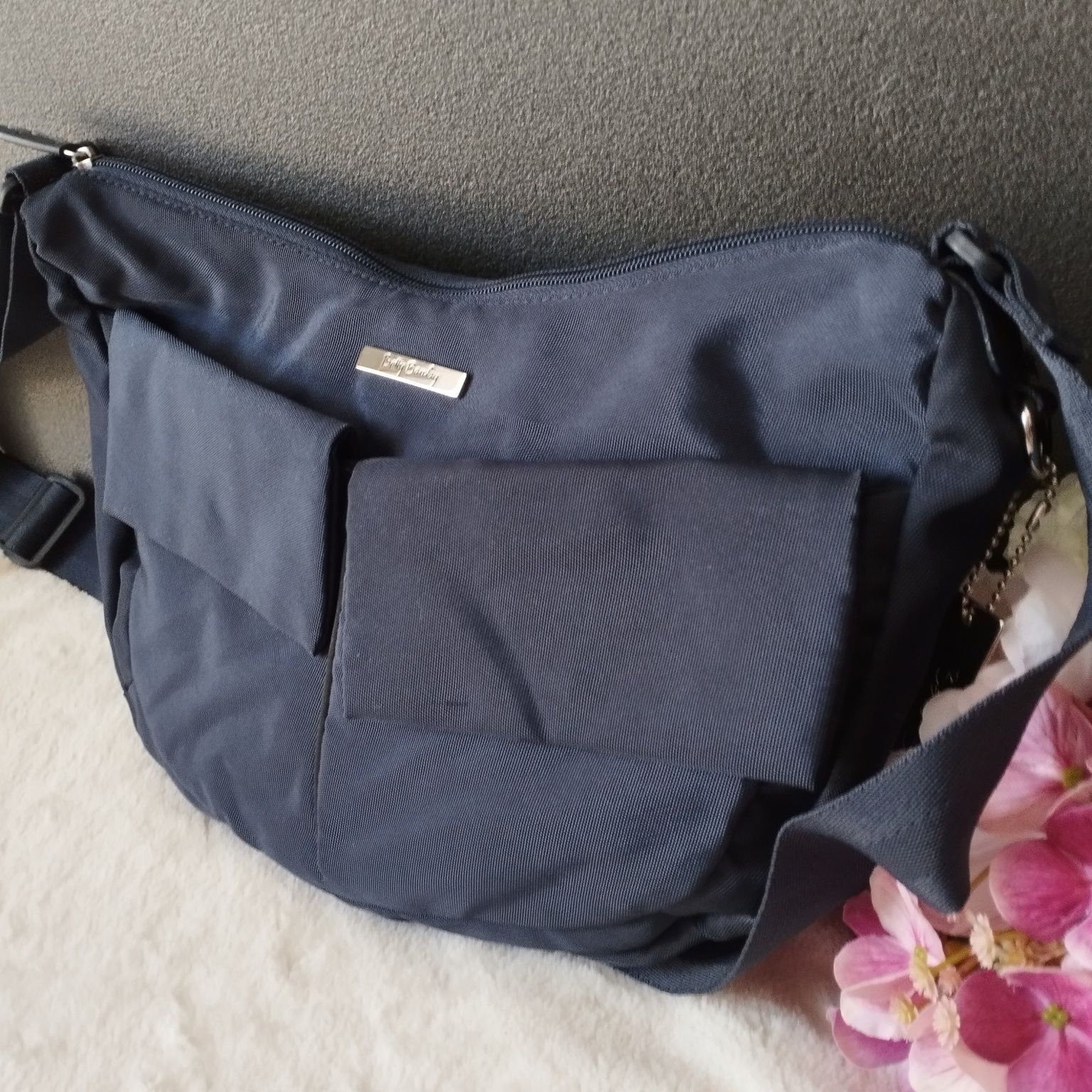 Torebka Betty Barclay granatowa materiałowa – elegancka i praktyczna!