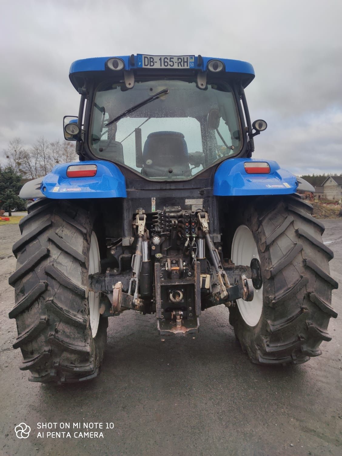 New Holland T 6.165 13r. Moc 165 km /5300 Mtg