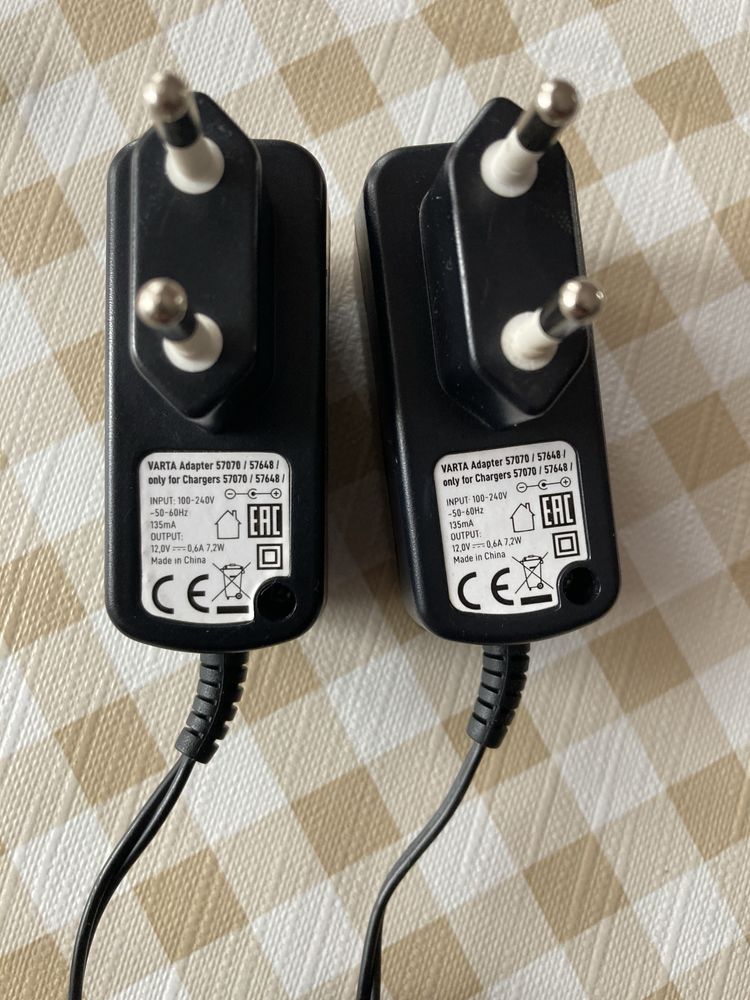 Zasilacz Varta 12V DC 0,6A 7,2W
