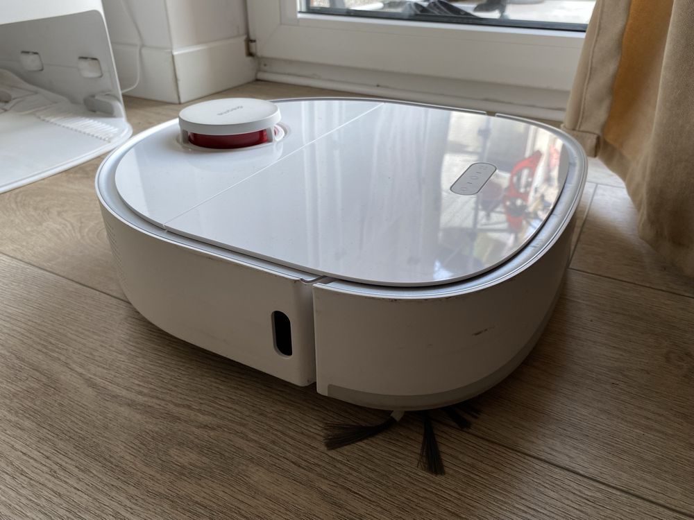 Robot sprzatajacy Dreame bot W10 stan bardzo dobry