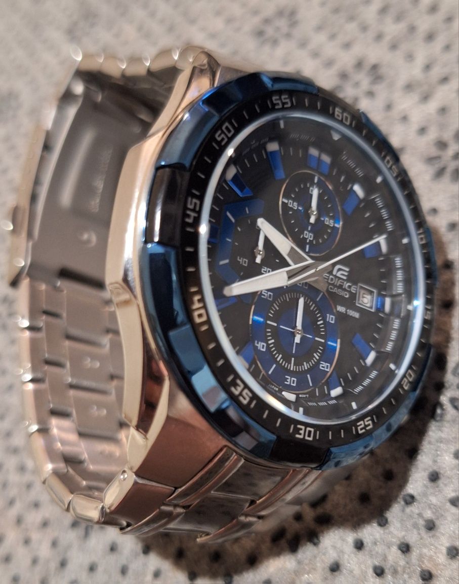 Casio Edifice EFR - 539D