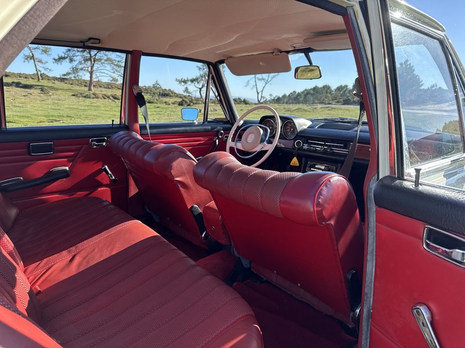 Mercedes w115 (excelente estado)