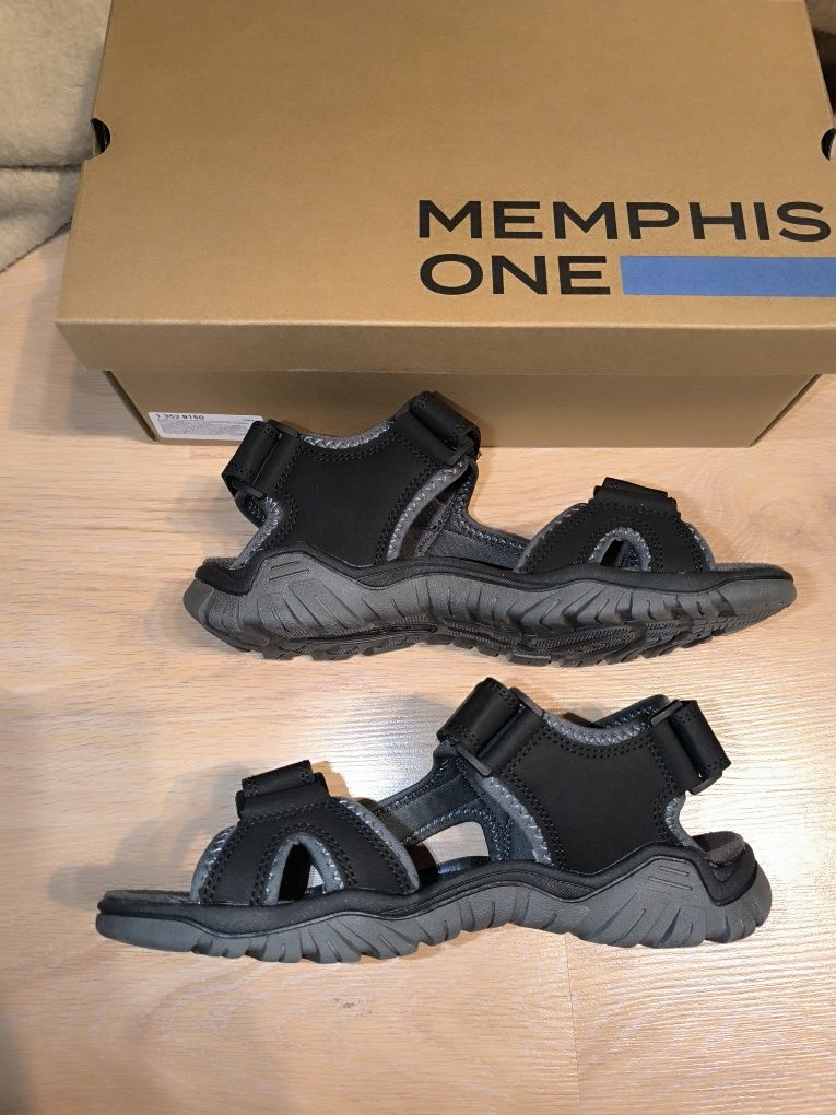 Czarne zapinane na rzepy sandały memphis one 40