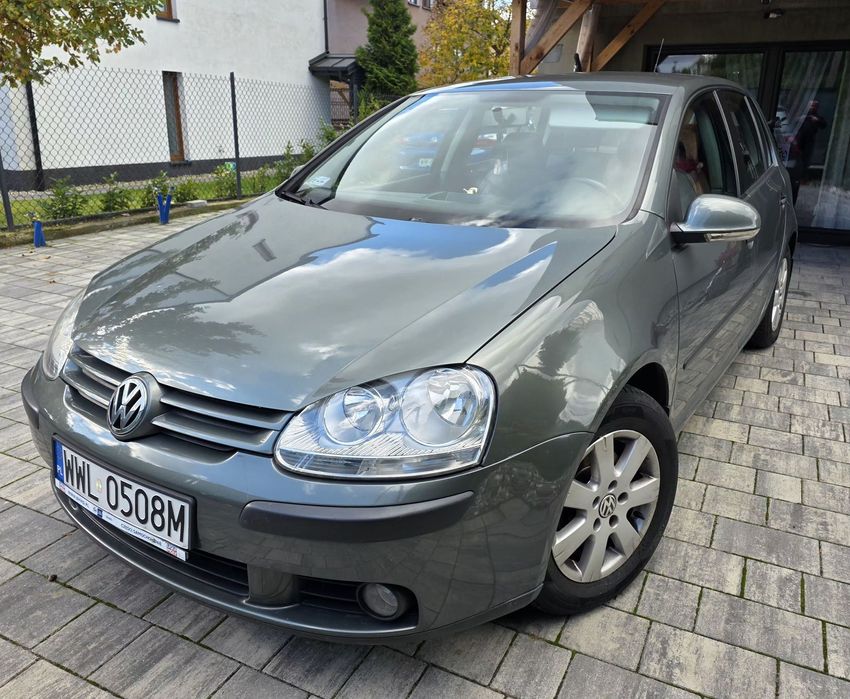 Volkswagen Golf Volkswagen Golf V 1.6 FSI