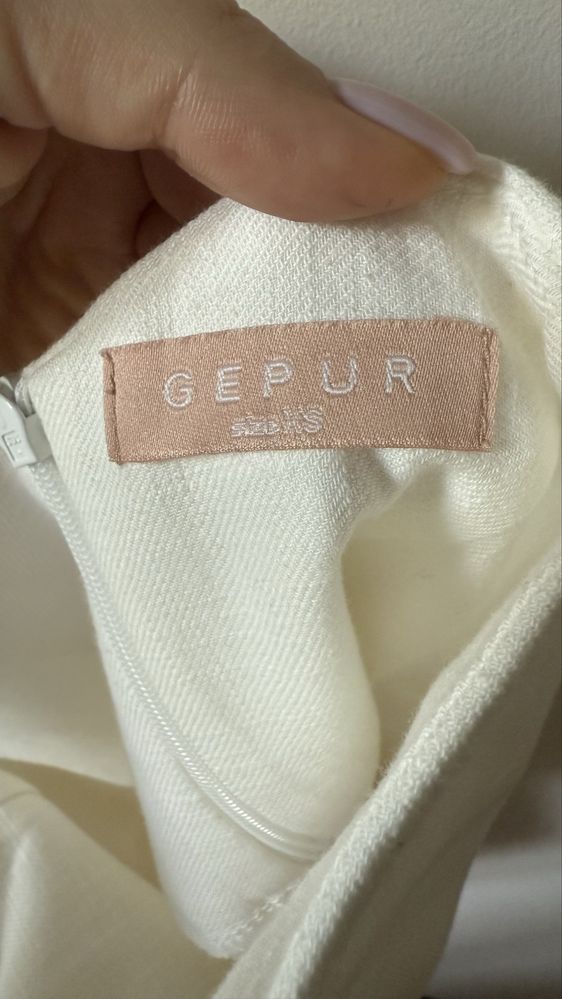 Льняна сукня gepur
