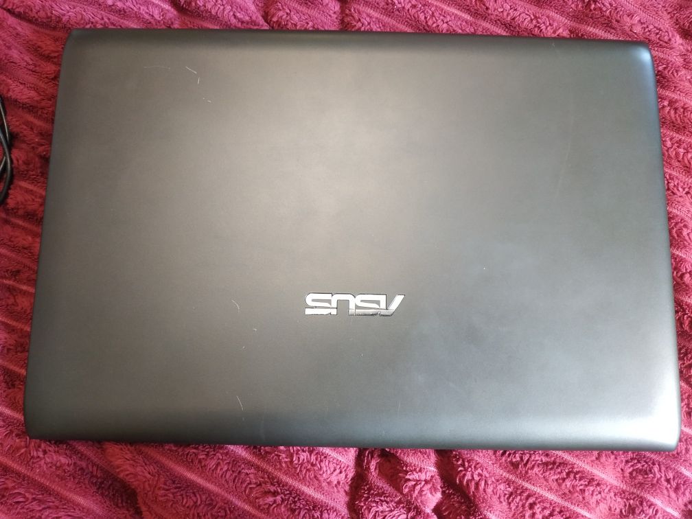 Нетбук Asus 1225C