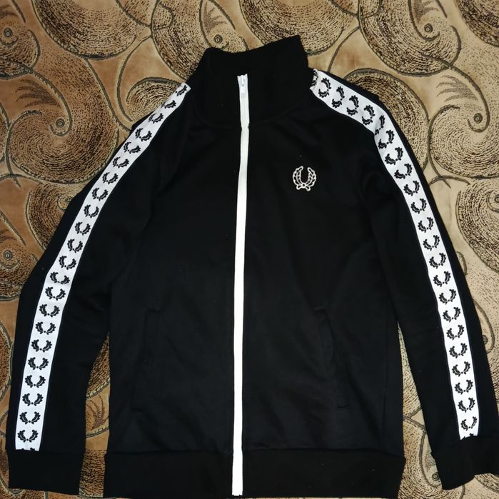 Олимпийка fred perry