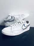 Buty sportowe sneakersy trampki tenisówki NIKE r.42