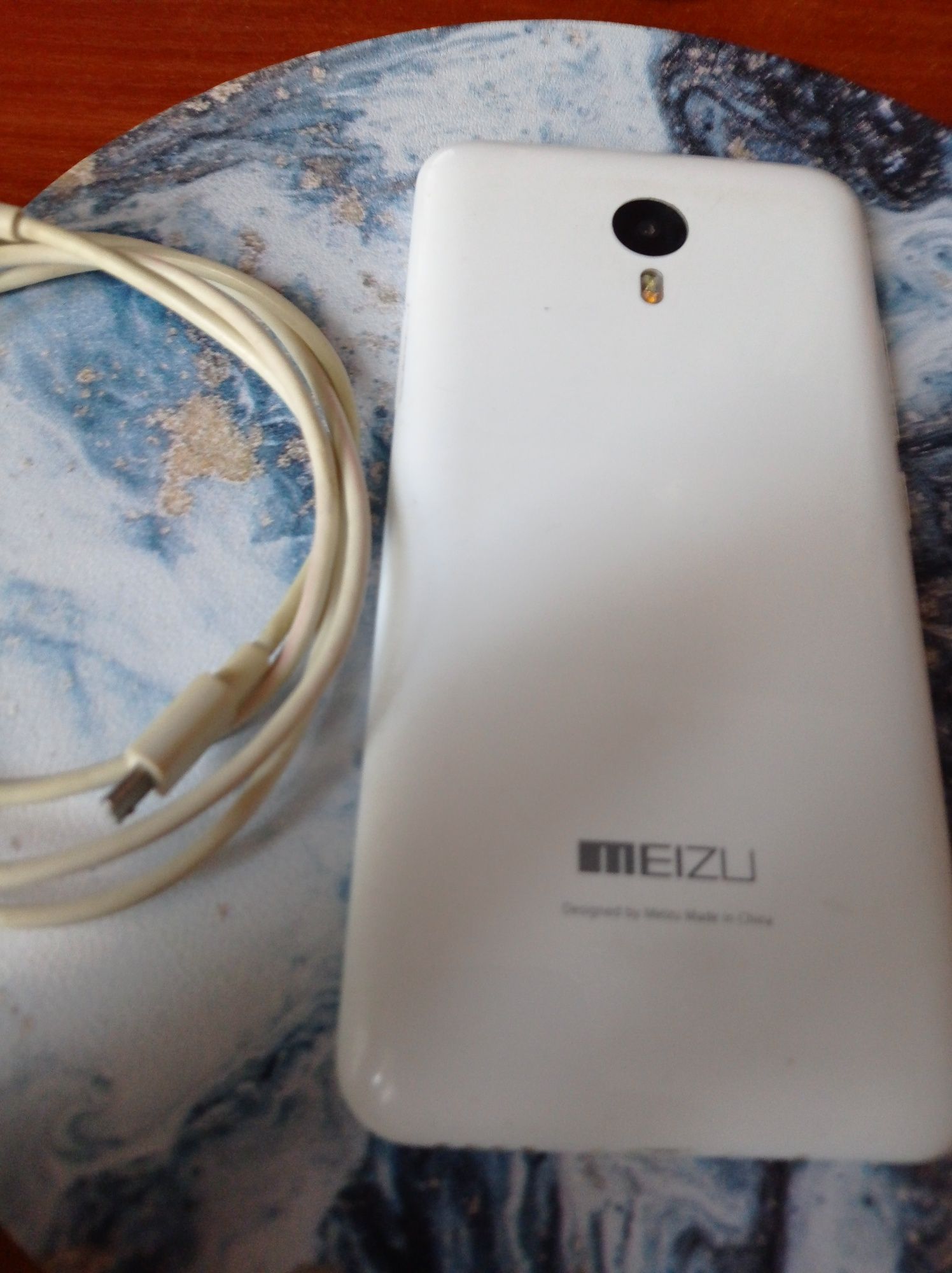 Телефон  Meizu, разбит экран