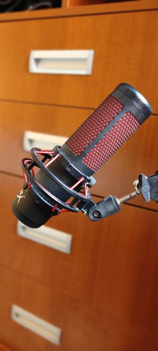 Микрофон HyperX Quadcast. *ПАНТОГРАФ У ПОДАРУНОК