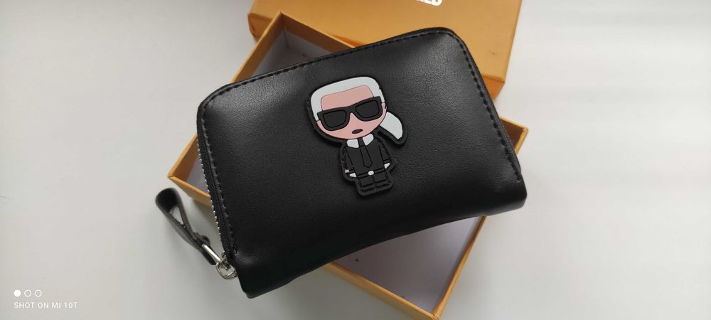 Piękny damski portfel Karl Lagerfeld czarny