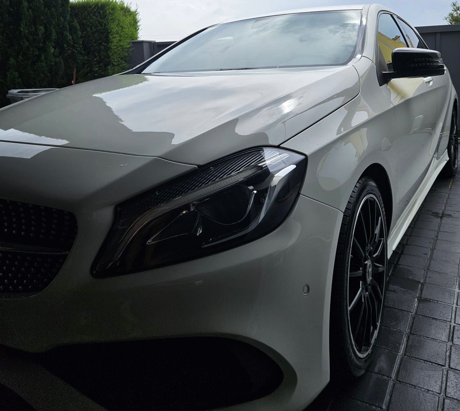 Mercedes-Benz A200 Automático