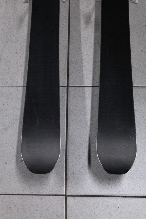 Narty SALOMON LONI 144 cm + wiązania SALOMON