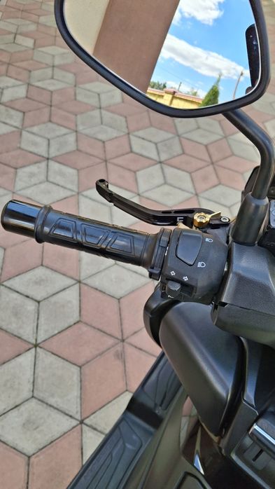 Suzuki Burgman 400 2018