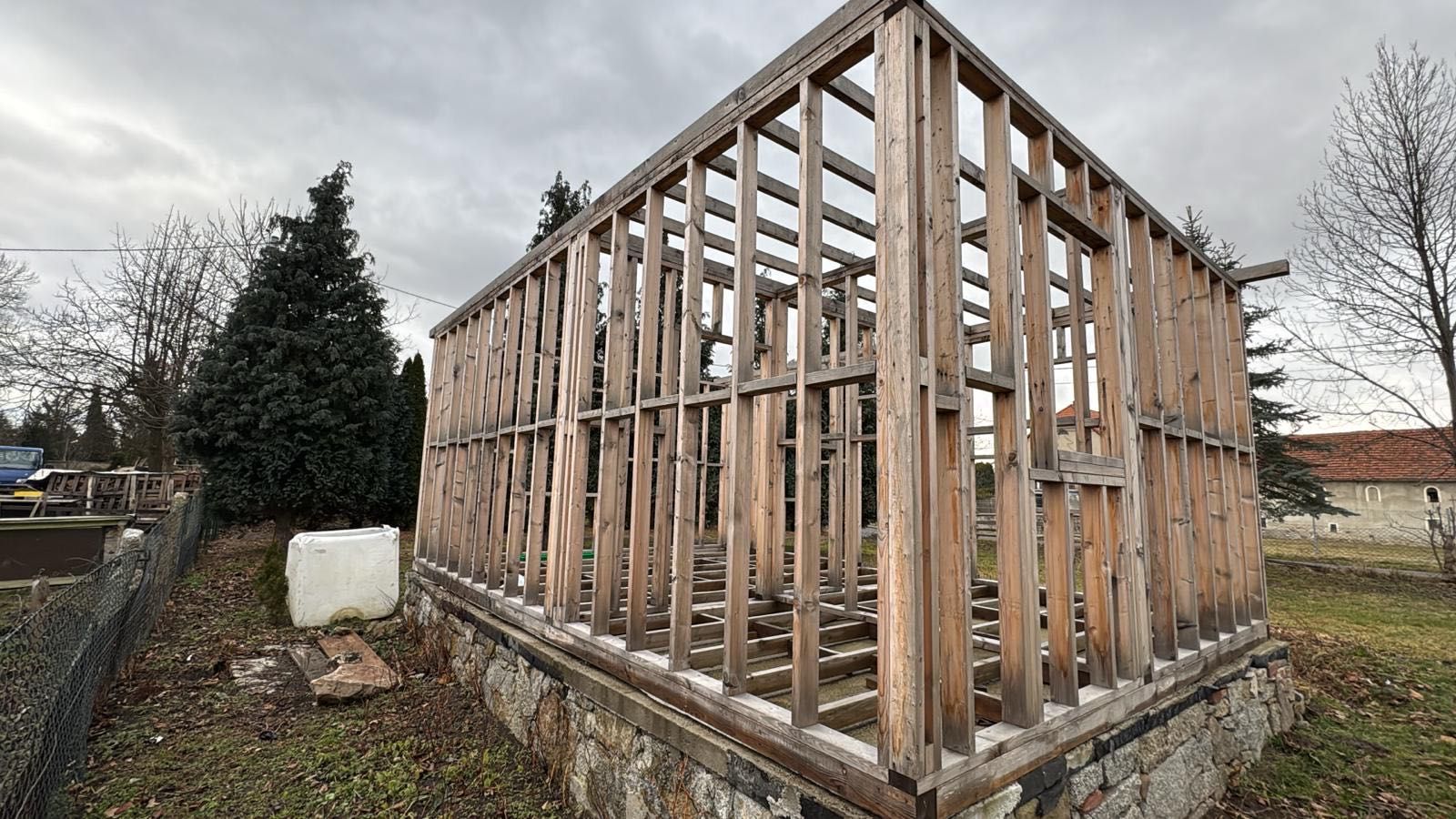Stelaż domku letniskowego bez dachu 30m2