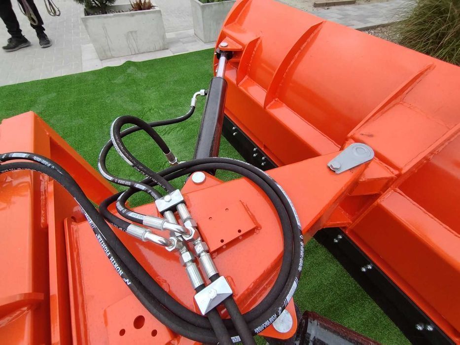 Ciężki Pług Do Śniegu Prosty Metal-Technik Spych Śnieżny Euro TUZ