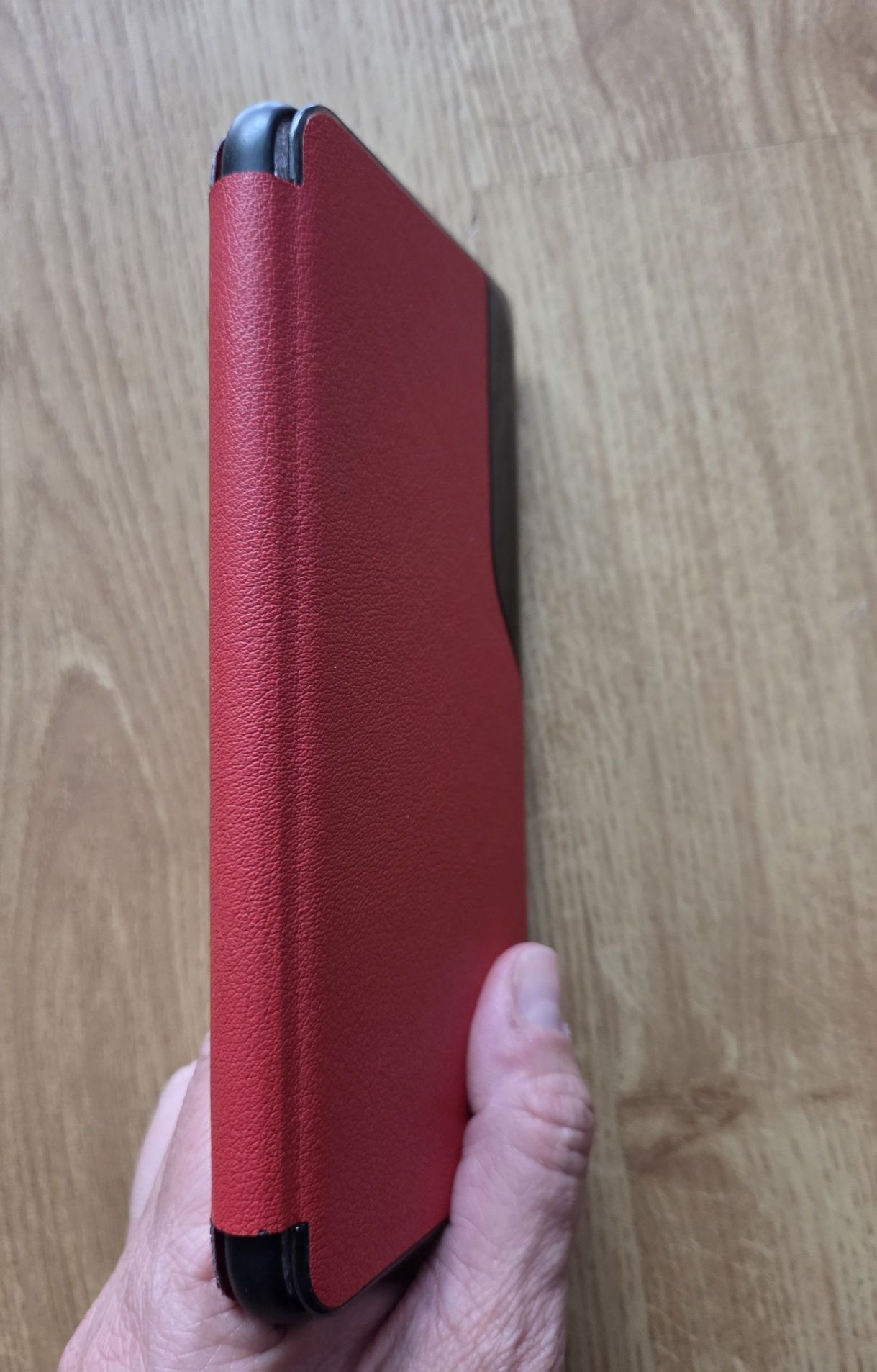 Czerwone etiu do Redmi Note 10 5g