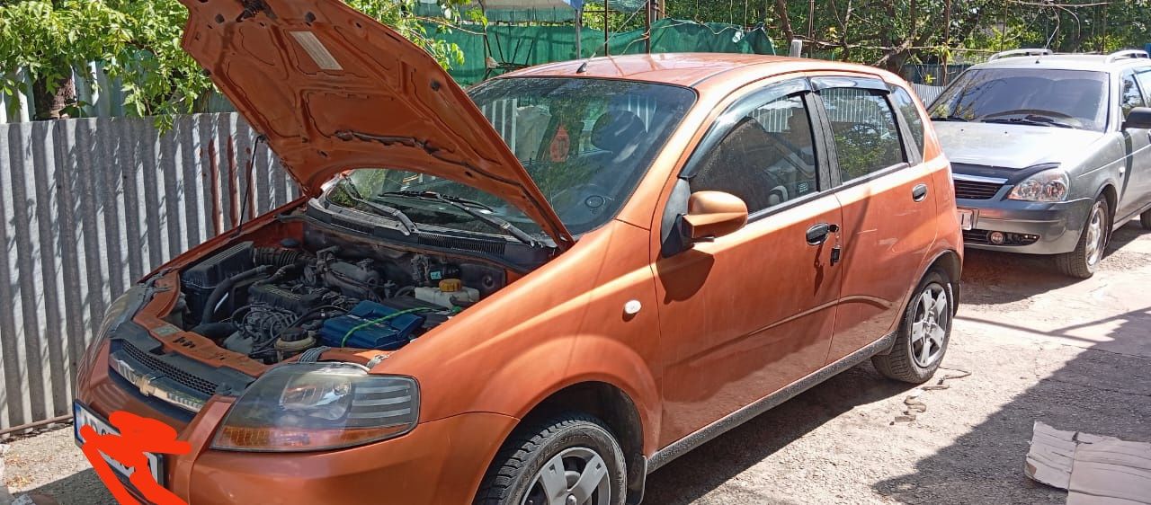 Продам Шевроле Авео, власник