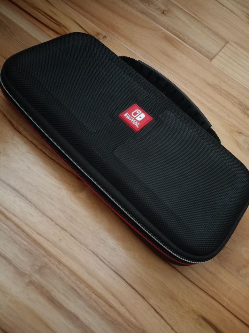 Nintendo Switch Oled (Z DODATKAMI)
