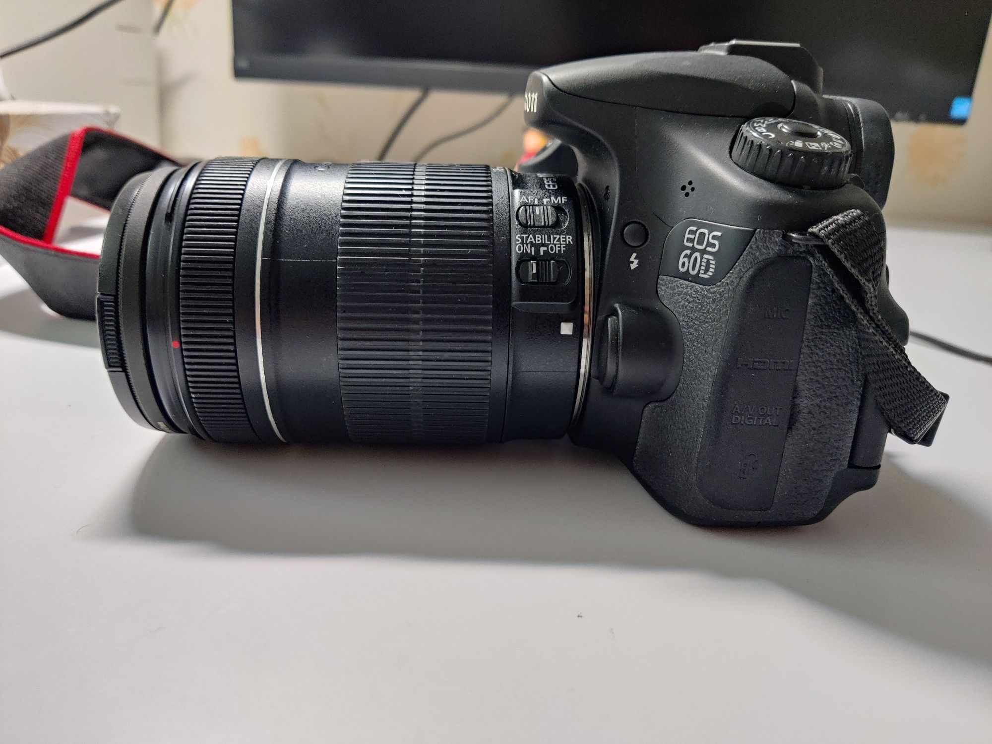 Canon 60D в ідеальному стані, майже новий