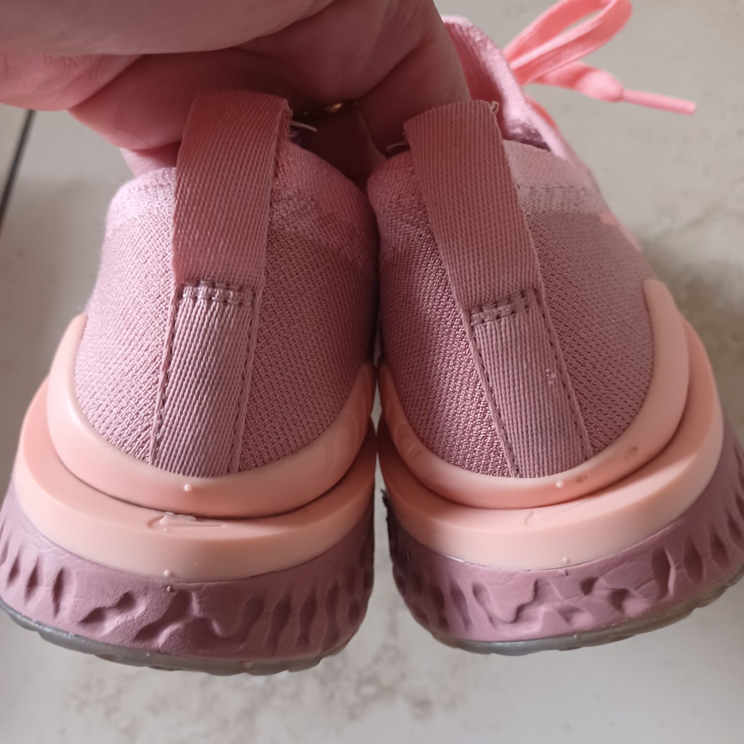 Buty Nike React do biegania 39/25/ cm