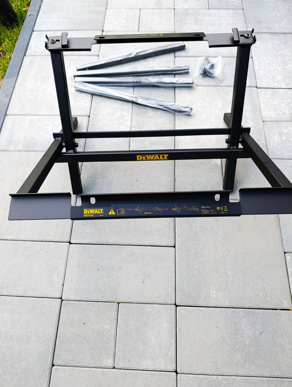 Stół roboczy do piły DeWalt DE7450