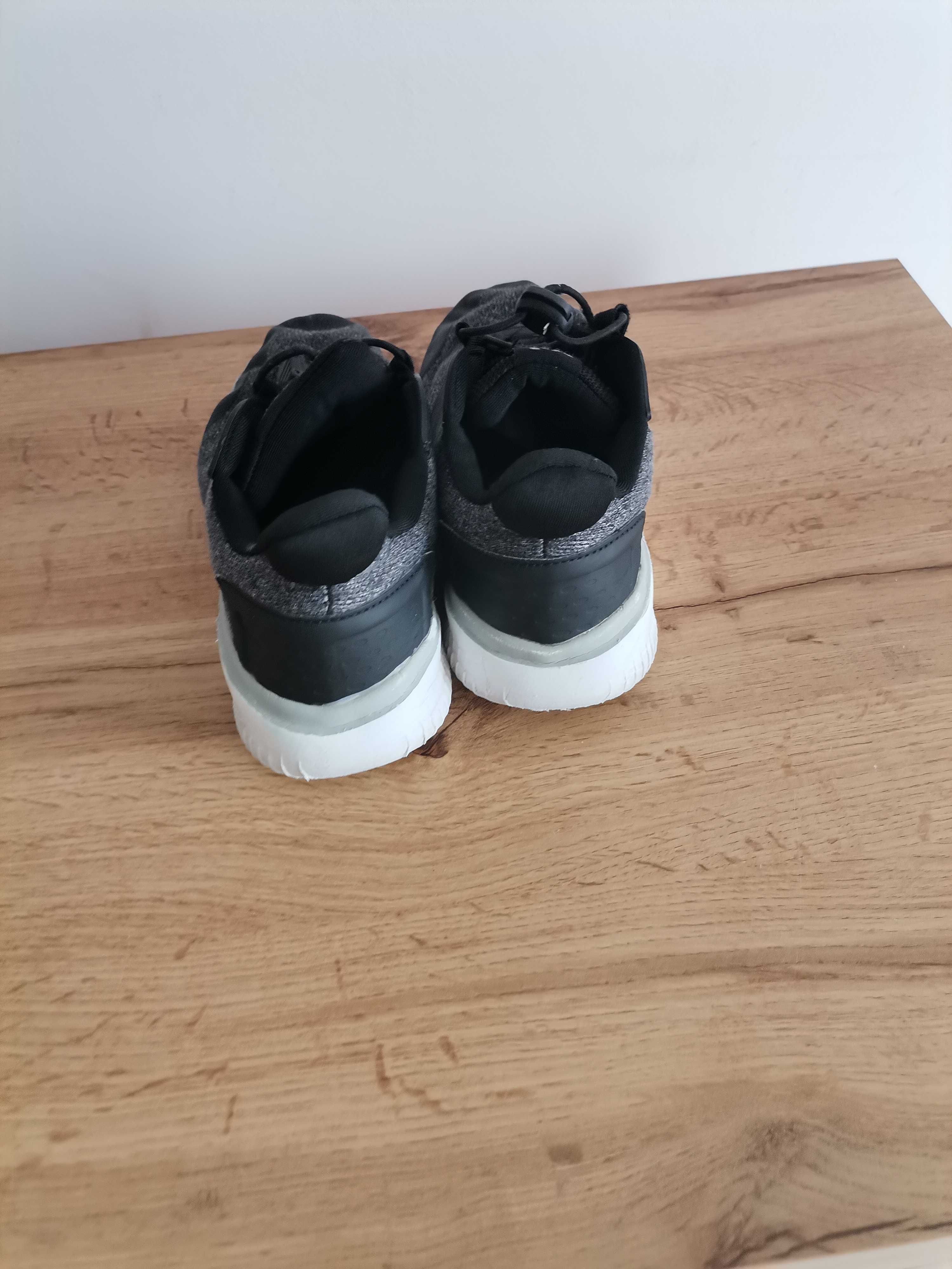 Adidasy wiosenne rozmiar 36 wkladka 23 cm