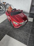 Samochód dla dziecka mercedes