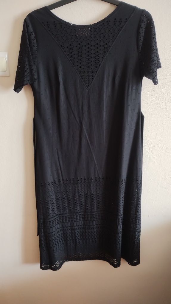 Sukienka czarna rozmiar XL