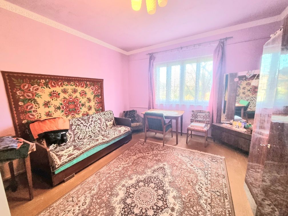 Будинок в Закарпатті,будинок в гарному селі.
