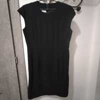 Czarna sukienka r.38