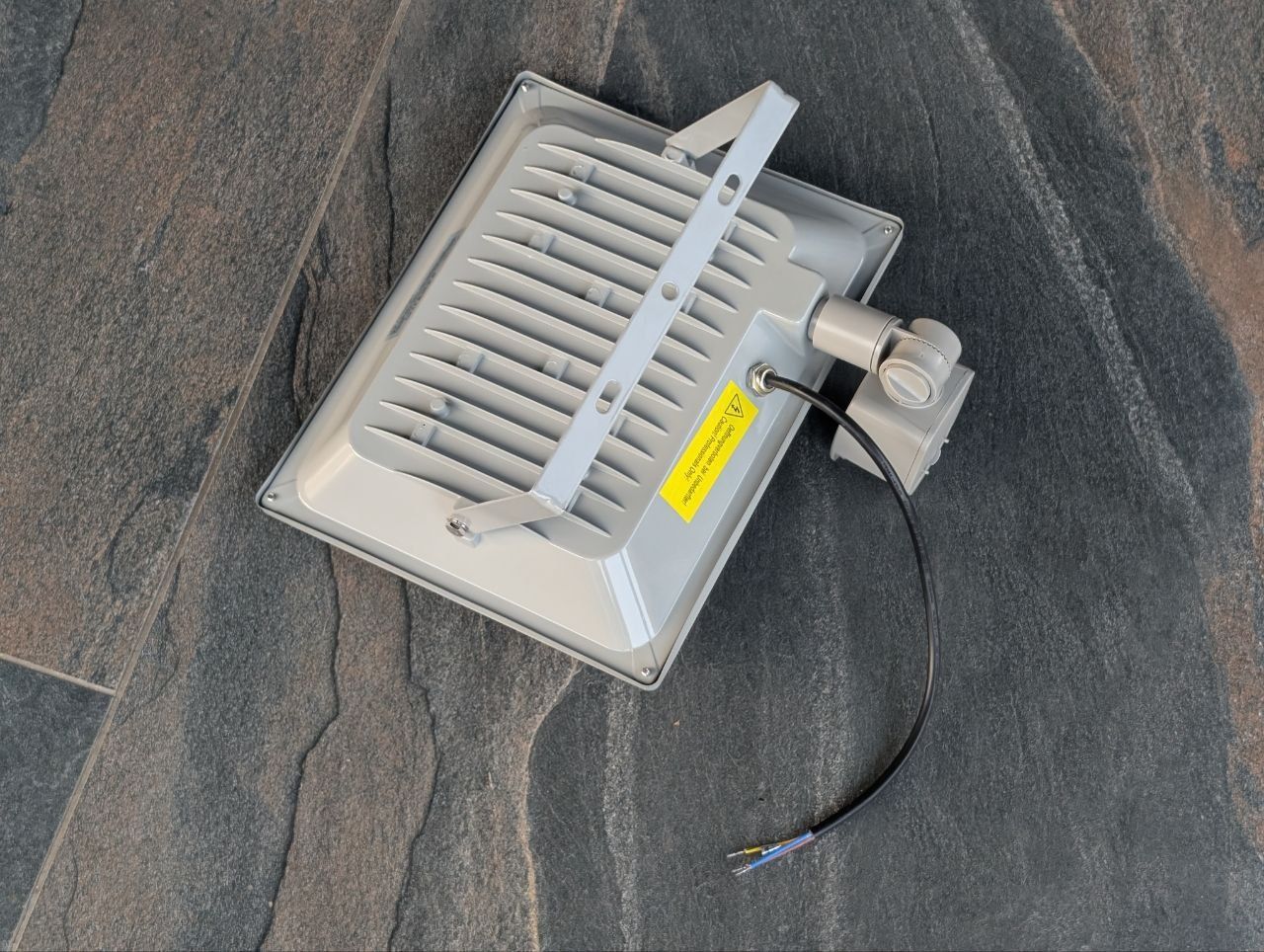 Светодиодный прожектор 220VPF500W БЕЛЫЙ для сада/дома/двора НОВЫЙ OVP