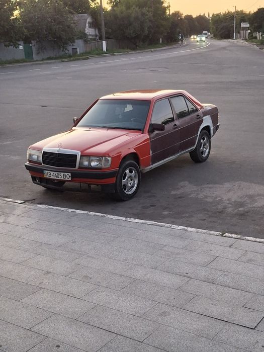 Розборі Mercedes-Benz w201