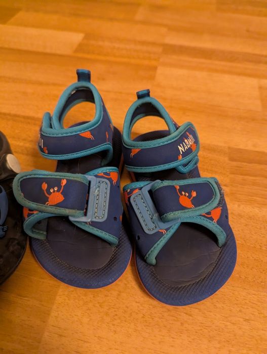 Взуття для басейну на 1-1,5 роки