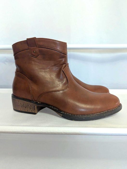 Чоботи ковбойські Graceland байкерські напівчоботи чобітки кантрі р.36