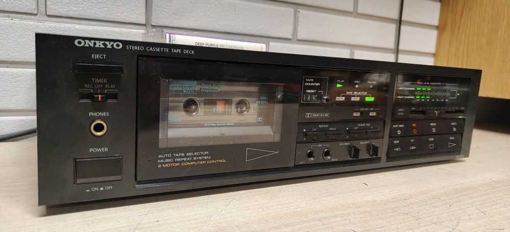 Magnetofon deck ONKYO TA-2330. Japan