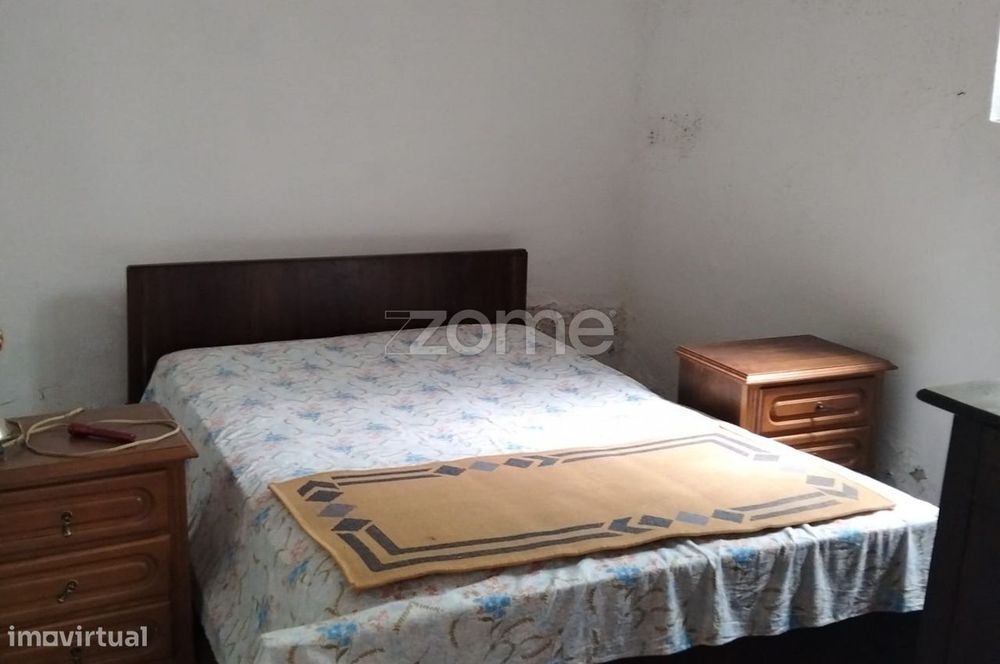 Moradia T4 +1 com espaço exterior