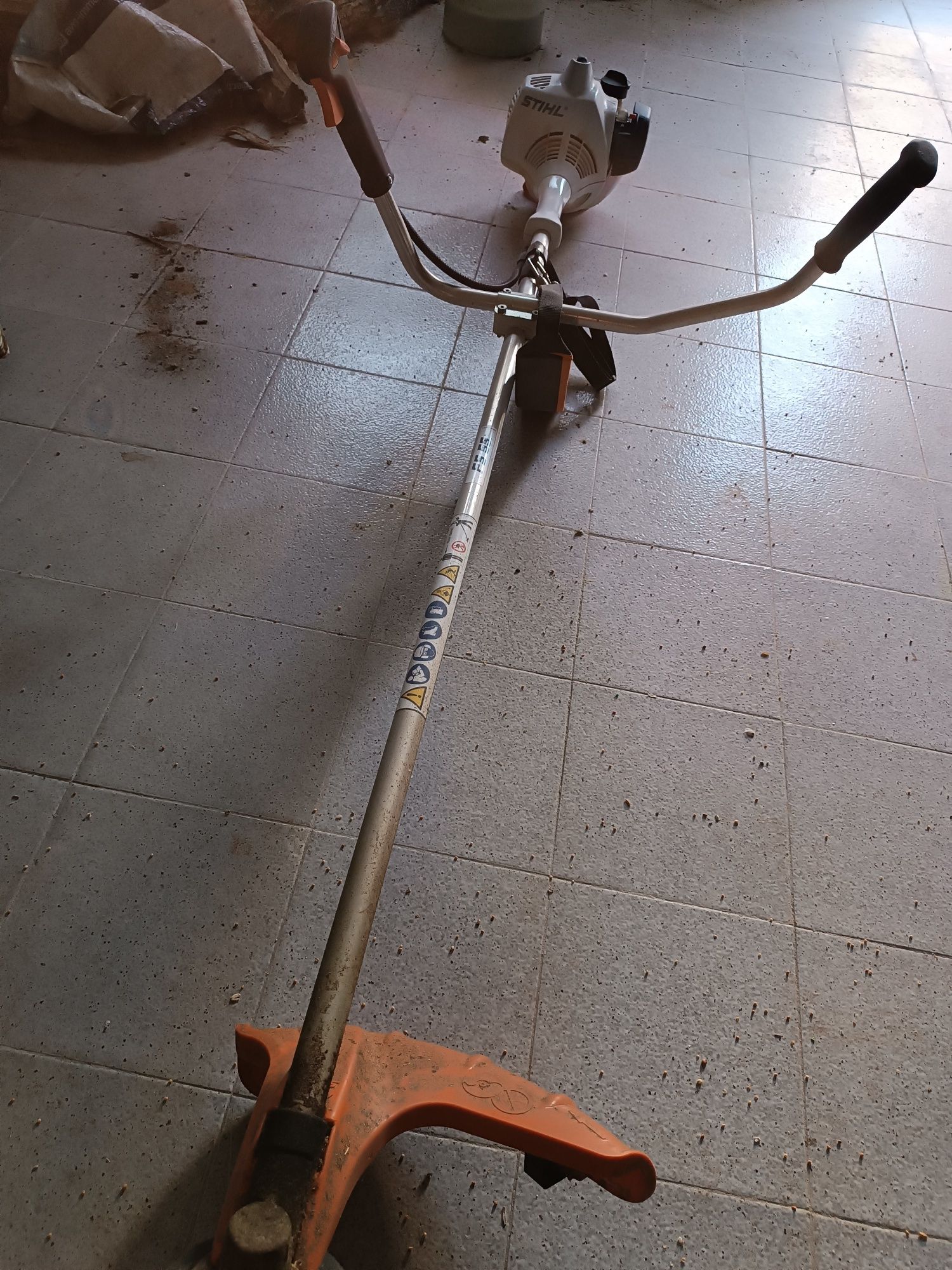 Roçadora STIHL FS 55