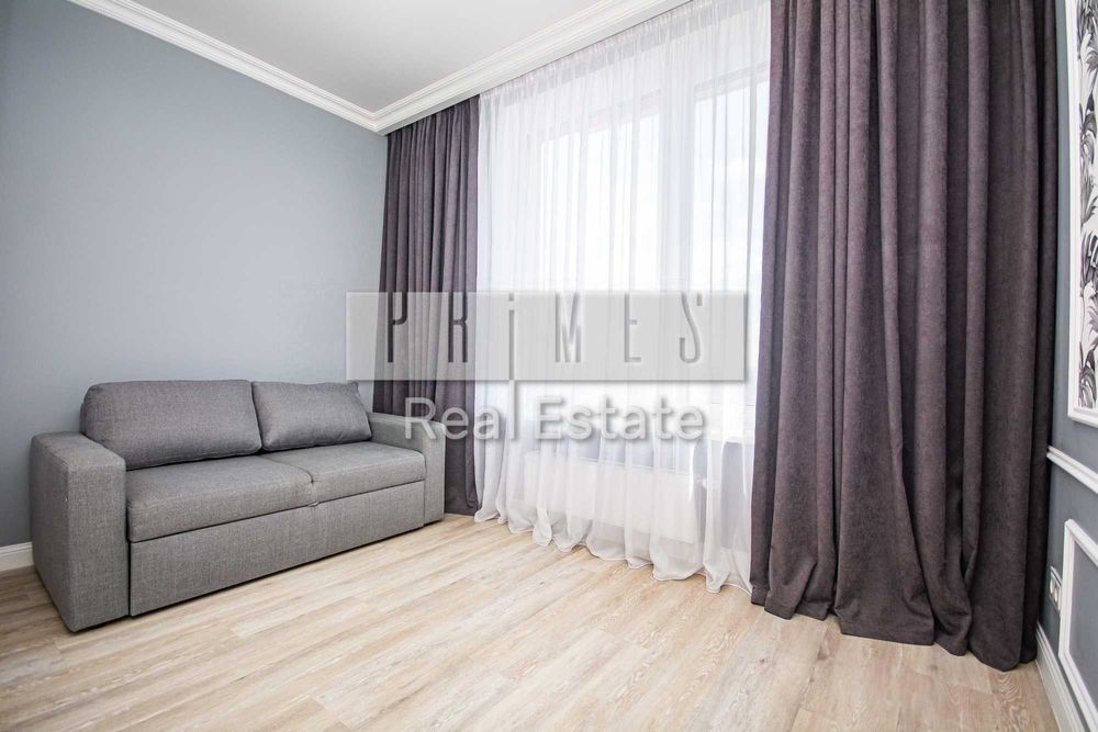 Продаж 2к. квартири, вул Дніпровська набережна 20а, Севен Seven