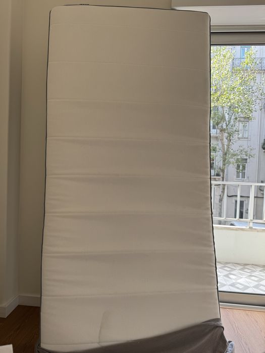 Colchão Ikea 190*90 molas ensacadas