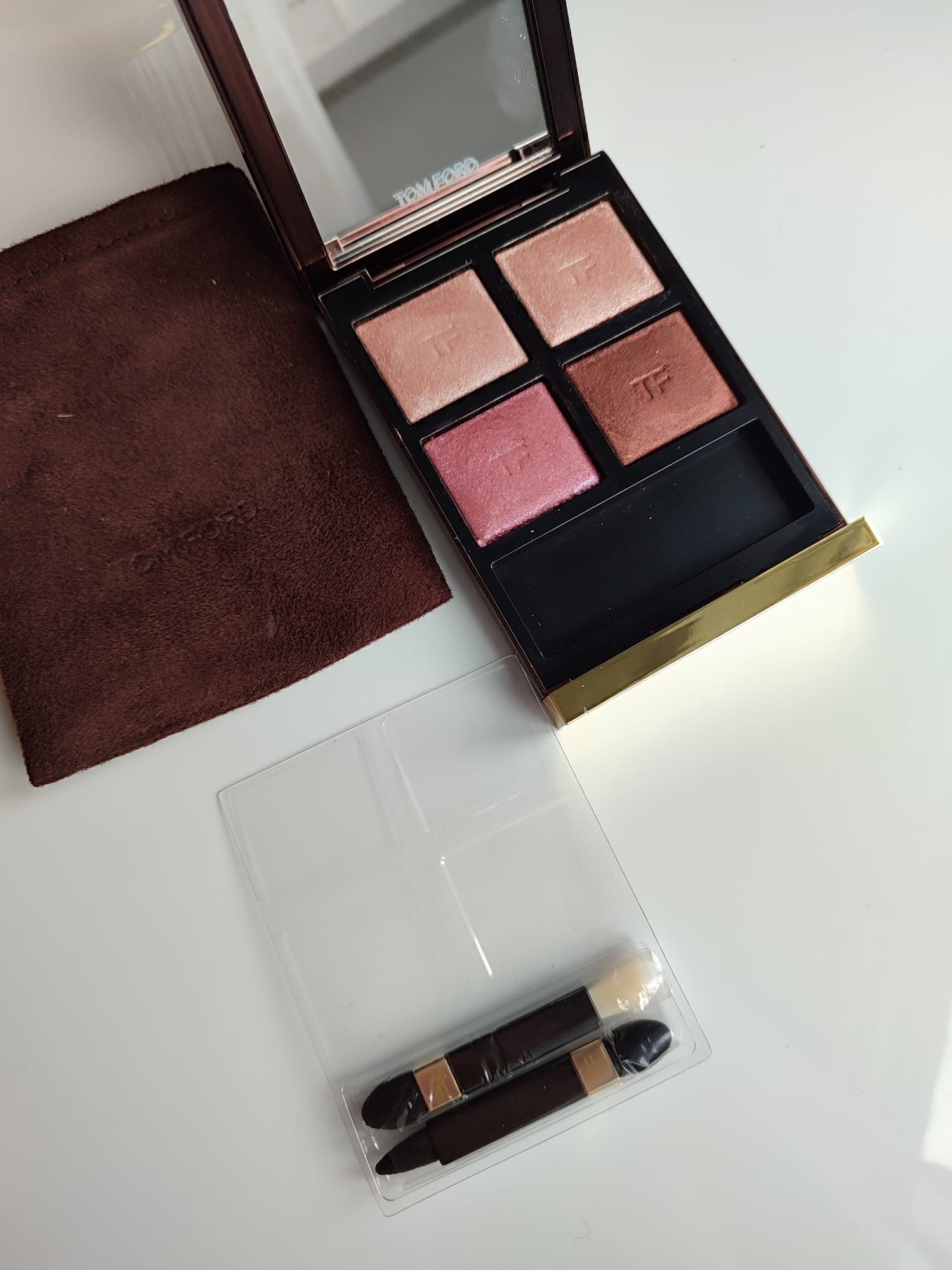 Tom Ford Eye Color Quad paletka 42 Hazy Sensuality wet dry cienie