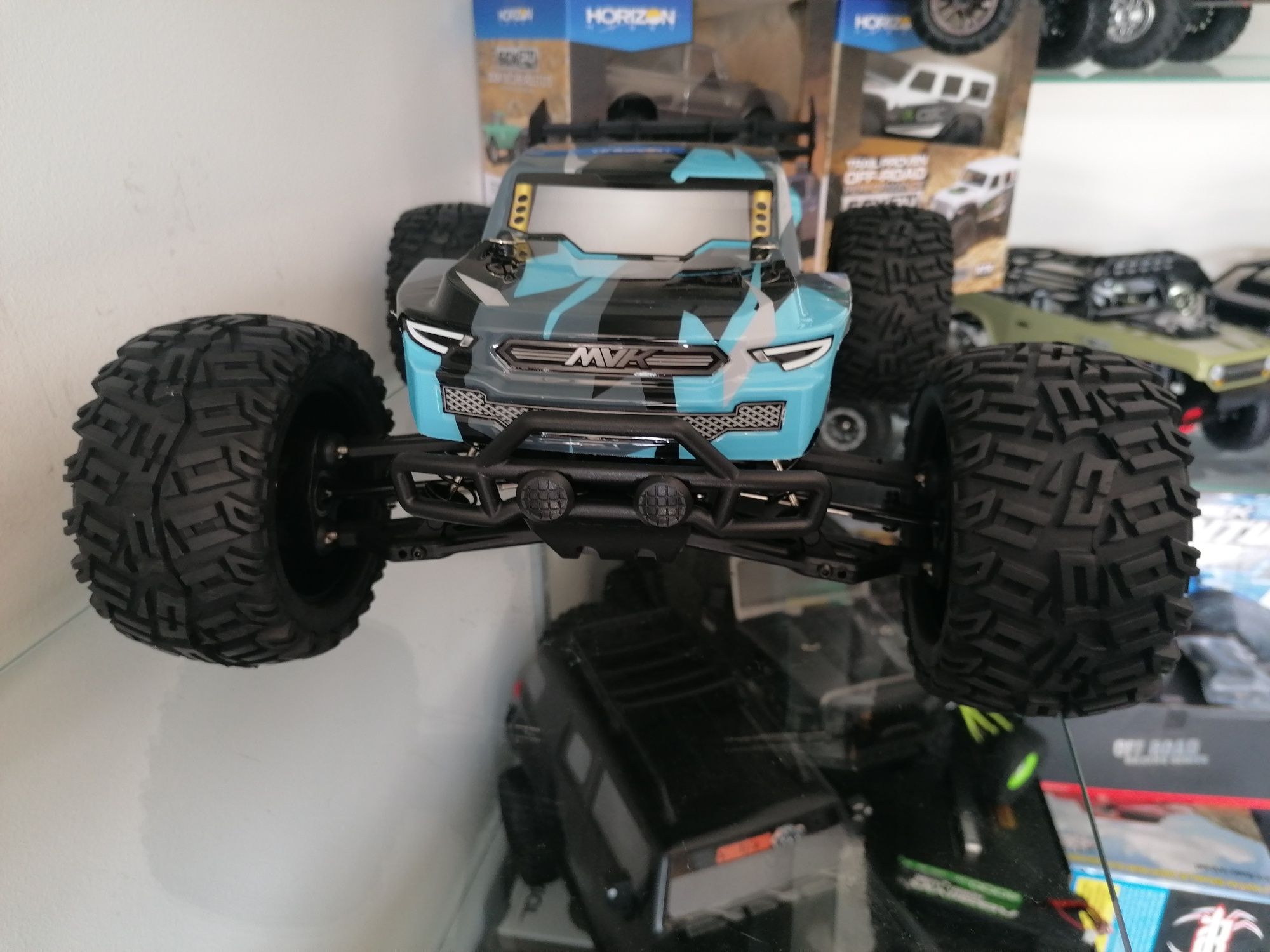 Quantum FLUX + carro rc