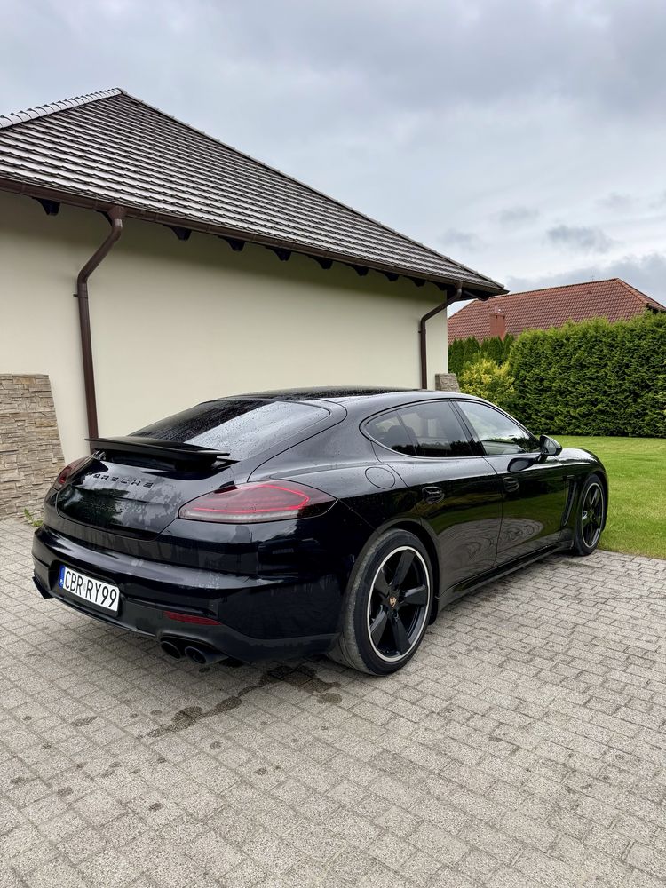 Porsche Panamera